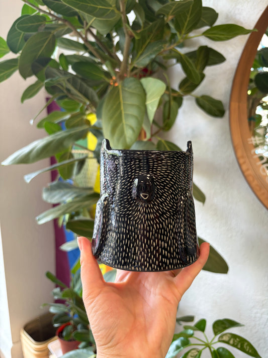 Bear Pot