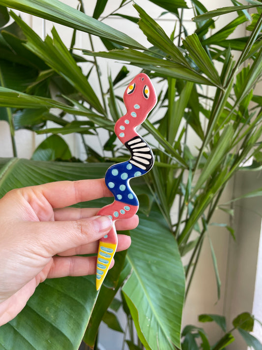 Wiggle Snake Plant Stick