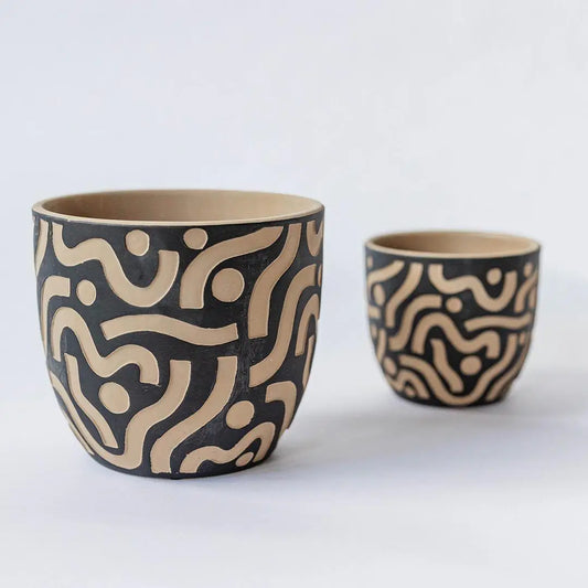 Cutwork Pot